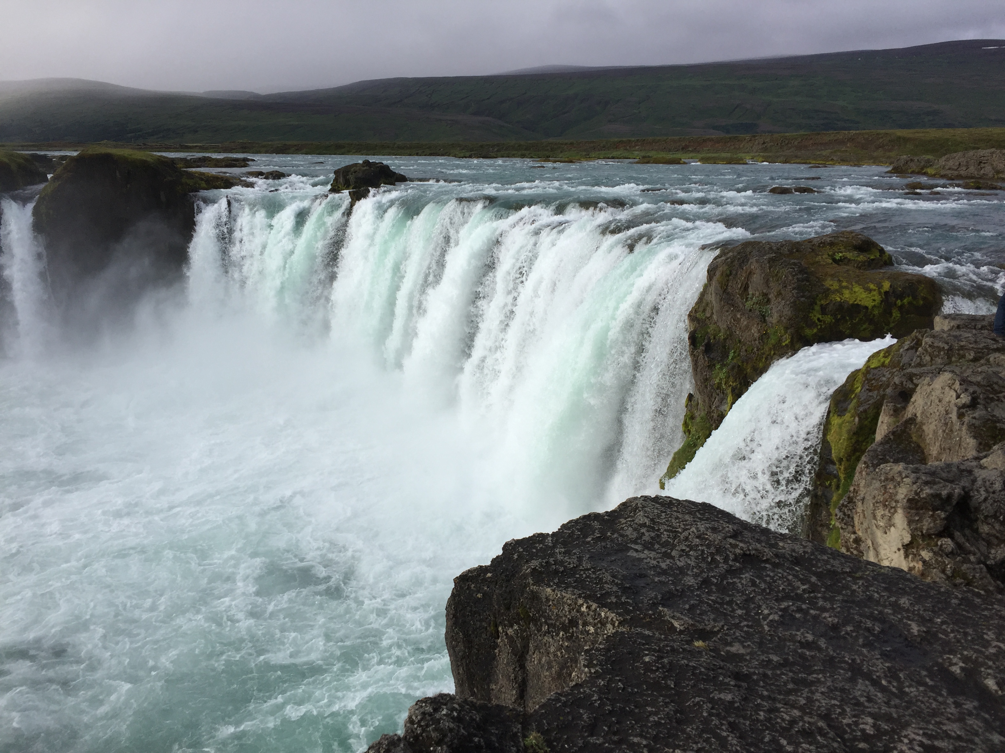 Iceland Explore Tours　Cantonese-Mandarin-English Travel Agency & Tour Operator