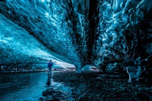2000x1333_ice_caves_crystal_cave_header_einarolafurmatthiasson